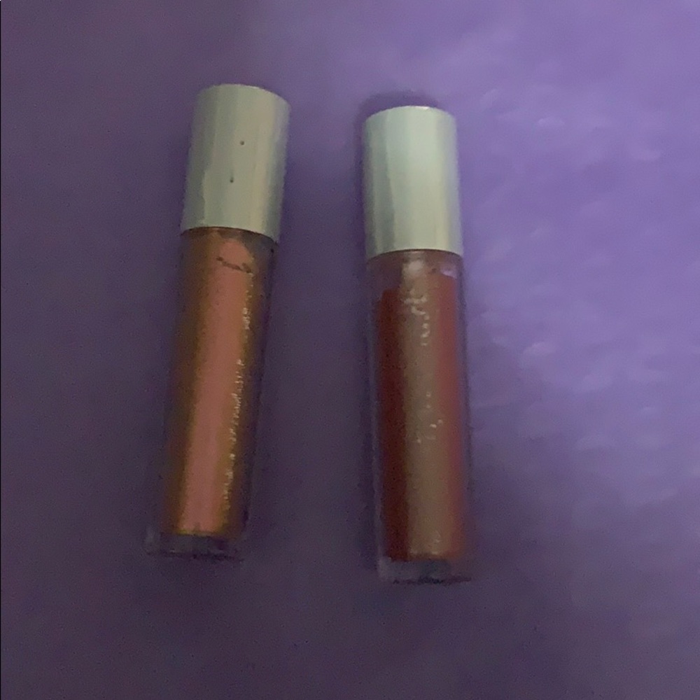 Urban decay liquid eyeshadow